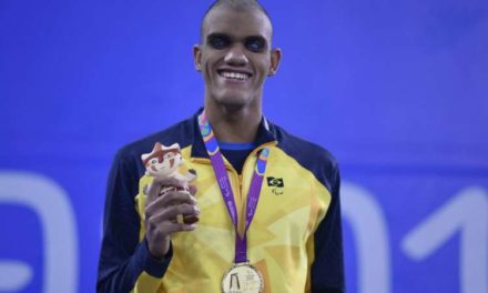 Morador de Sobradinho faz bonito no PARAPAN e ganha Medalhas de Ouro e Prata na natação