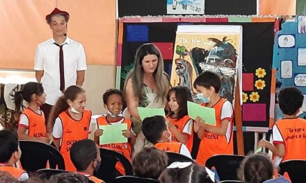Estudantes da Escola Classe Santa Helena lançam livro inspirado em obra de Ivan Zigg